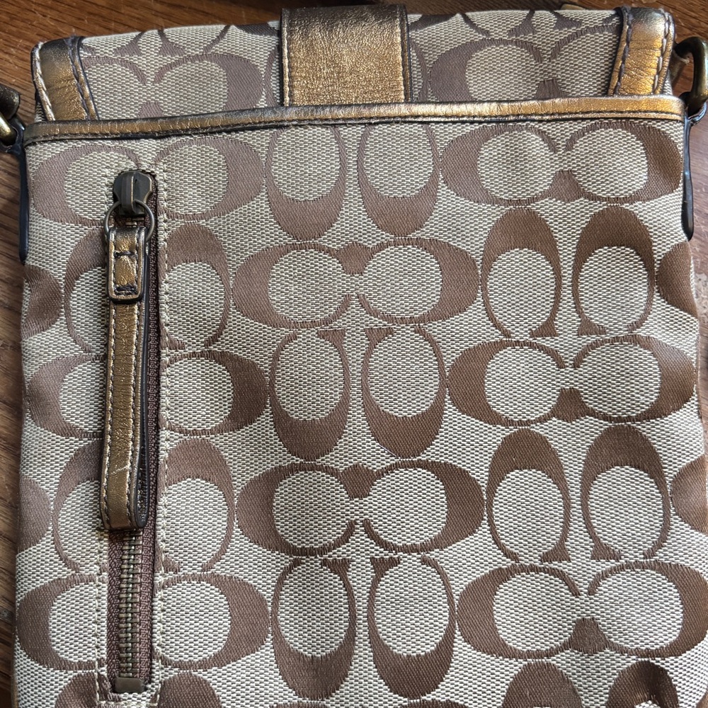 Y2K COACH - Legacy Zip Top Crossbody- E04U-1568, MADE IN USA 🇺🇸 2001 - NICE - Picture 2 of 9